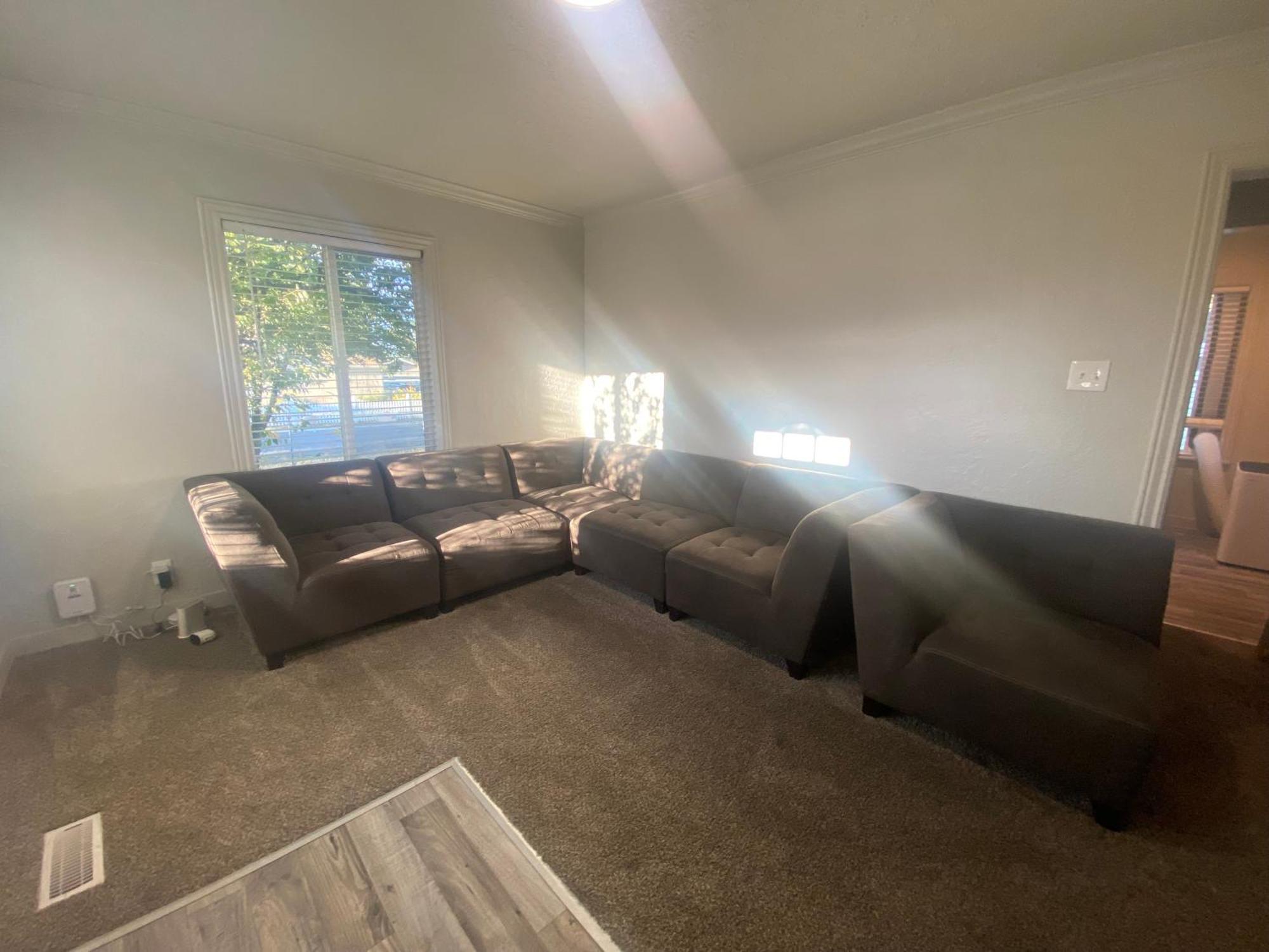Cute Entire Small House With Large Yard! Pets Welcome! West Valley City Eksteriør billede